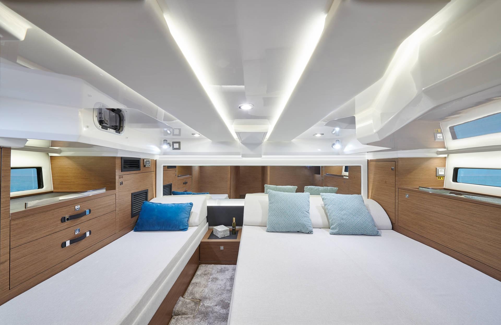 Jeanneau Cap Camarat 12.5 - Limestone Private Charters Fleet